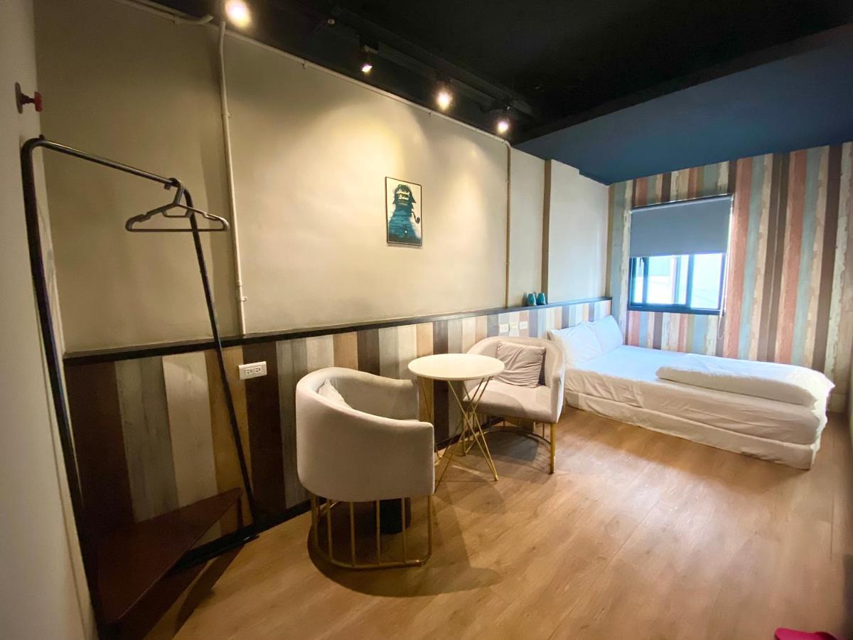 ไลท์ สเตย์ Apartment เมืองฮวาเหลียน ภายนอก รูปภาพ
